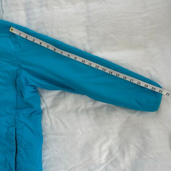 The North Face Hooded Fully Lined Blue Puffer Waterproof Jacket Girls L 14-16 - Picture 7 of 10